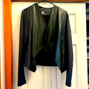 Kut from the Kloth. Maisha Ponte. Black “leather” and cloth cute jacket. XL